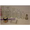 Image 4 : Lot of Vintage Bottles