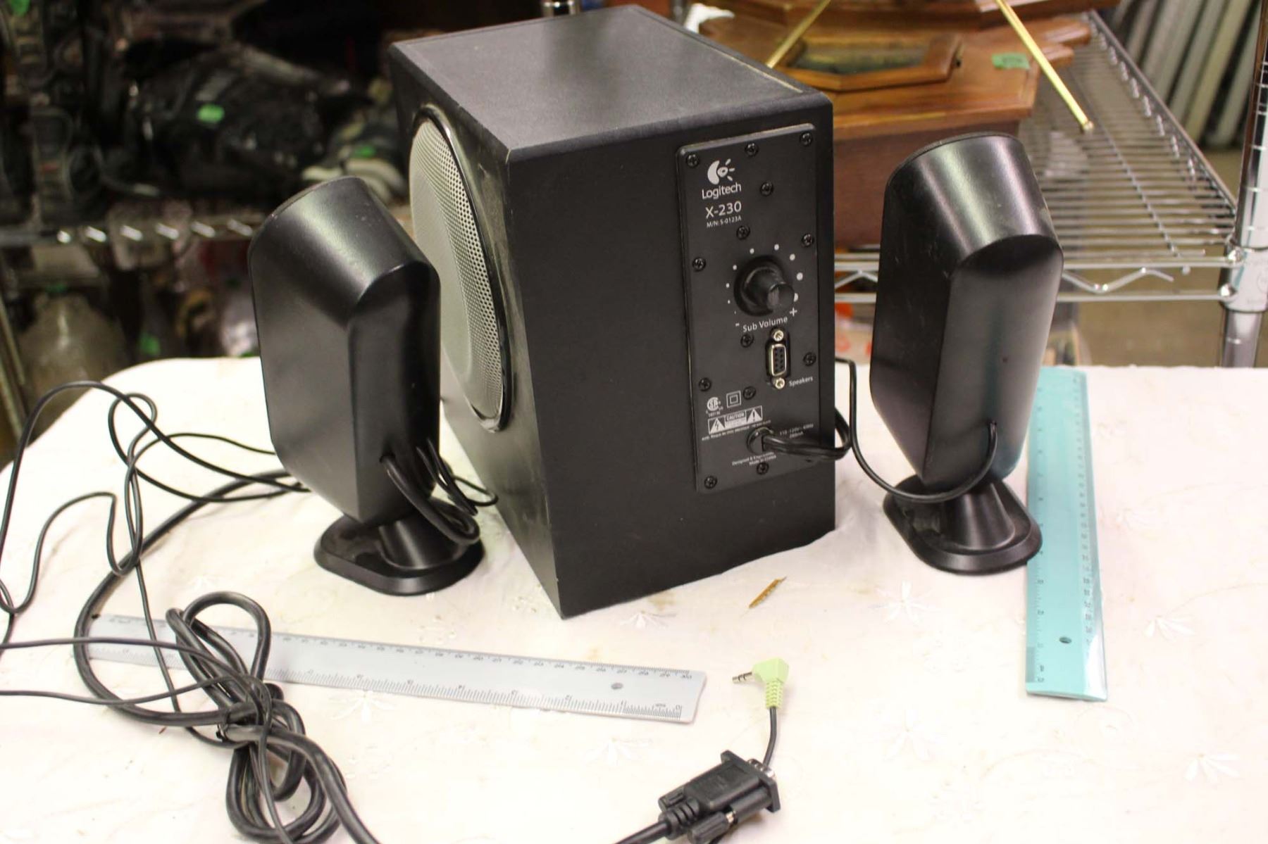 Logitech 2.1 Computer Speaker Set