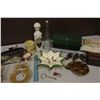 Image 4 : Lot of Vintage Misc (Clock, Case, Cigarette Roller, Etc)