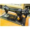 Image 2 : Vintage Singer Sewing Machine With Mini End Table