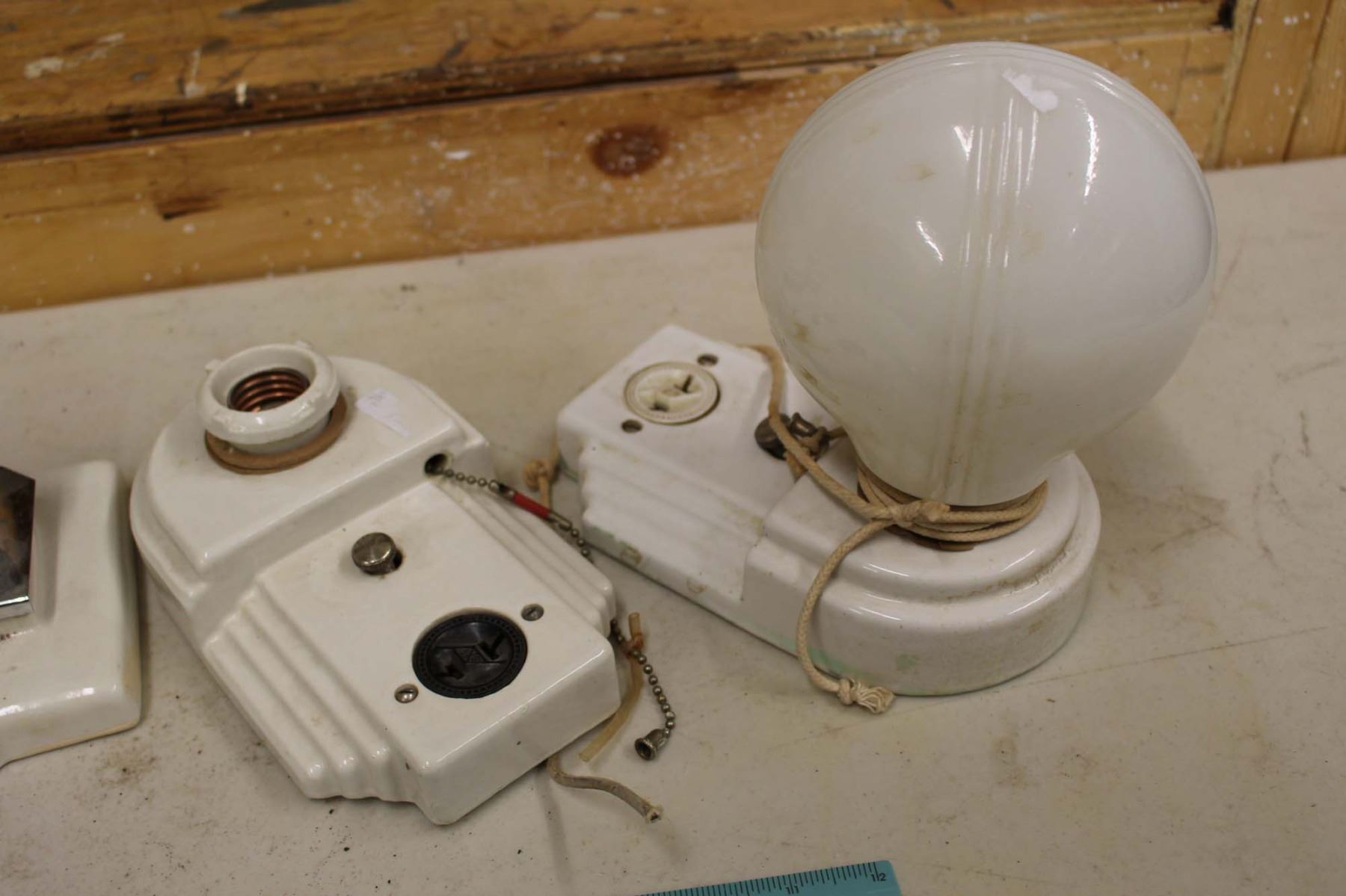 Vintage Porcelain Bathroom Light Fixtures (4)(1 Includes Shade)