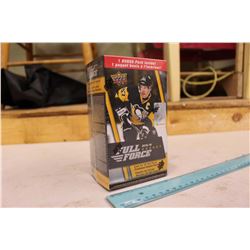 Sealed Box of 2015-16 Full Force Hockey Cards; 8 Packs
