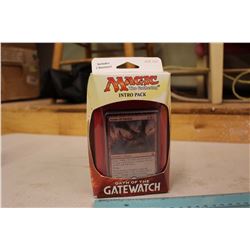 Magic the Gathering, Oath of the Gatewatch: Intro Pack (New in box)