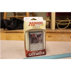 Magic the Gathering, Oath of the Gatewatch: Intro Pack (New in box)
