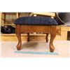 Image 4 : Vintage Padded Foot Stool