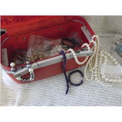 Suitcase w/Jewellery