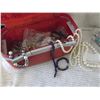 Image 1 : Suitcase w/Jewellery