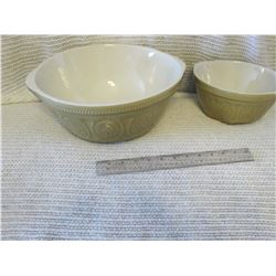 Stoneware Bowls Set