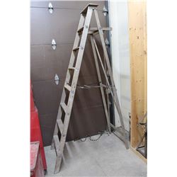 8ft Wooden Ladder