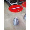 Image 3 : Pair Of Retro End Tables 24" Tall