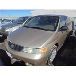 HONDA ODYSSEY 2001 SALV T/DONATION