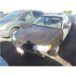 TOYOTA COROLLA 2001 SALV T/DONATION