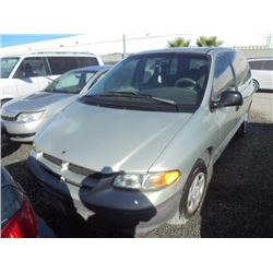 DODGE CARAVAN 1999 SALV T/DONATION