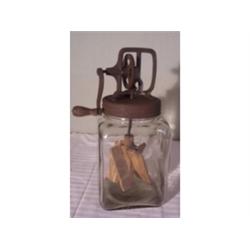 Unmarked one gallon churn