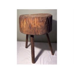 Primitive 3-leg chopping block, log