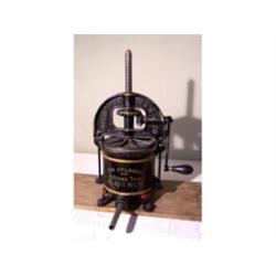 Entreprise Sausage stuffer