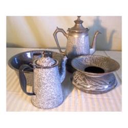 Four items of gray granite