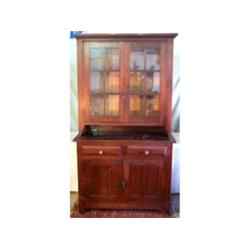 Two-piece step-back cupboard