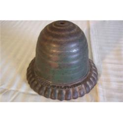 Cast iron string holder