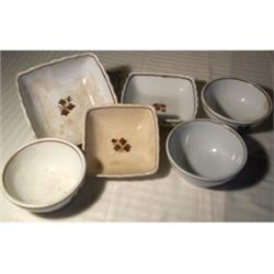 Assorted Meakin Tea Leaf bowls