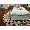 Image 3 : VINTAGE DRESSER TRINKET BOX WITH LID,HANDCRAFTED ROSE, GOLD TRIM, PORCELAIN