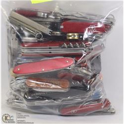 BAG OF ASSORTED POCKET KNIVES