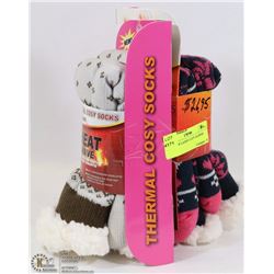 2 PACK OF LADIES COZY SLIPPER SOCKS.