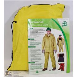 701 STORM SUIT SIZE MEDIUM
