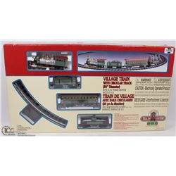 NEW VILLAGE TRAIN XMAS SET AC/DC