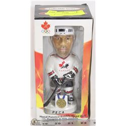 TEAM CANADA BOBBLE HEAD – PECA