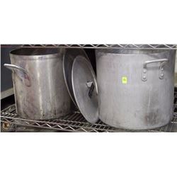 LOT OF 2 EXTRA LARGE COMMERCIAL POTS WITH LIDS
