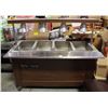 Image 1 : PORTABLE 4 SECTION WARMING BUFFET SERVER WITH HEAT