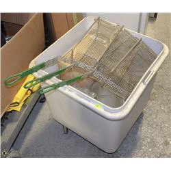 ROLLING WHITE SQUARE BIN WITH ASSORTED RESTAURANT