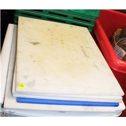 LOT OF 5 PLASTIC CUTTING BOARDS  20 X 16