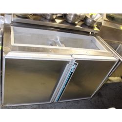 2 DOOR SILVER KING REFRIGERATED PREP STATION