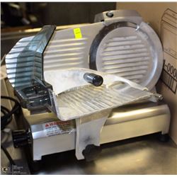 ELECTRIC MEAT SLICER WITH DIAL-A-WIDTH