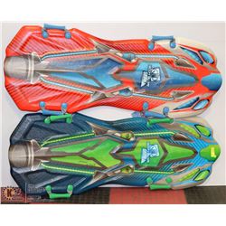 2 SNOW SLIDERS