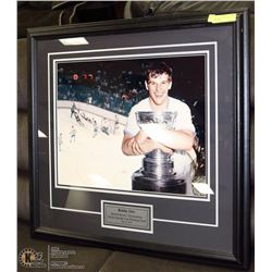 BOBBY ORR PRINT FRAMED SIGNED W/COA 29X28.5