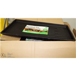 CASE OF ALL PURPOSE TRAYS