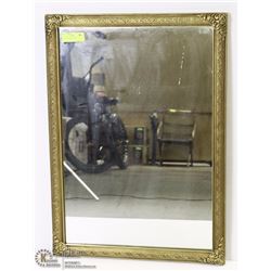 VINTAGE MIRROR 20"X28:"