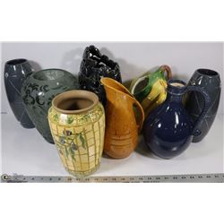 BOX OF ASSORTED SHOWHOME VASES, JUSGS AND DECOR