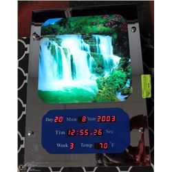 LIGHTED WATERFALL HANGING W/ TIME AND TEMP SETTING