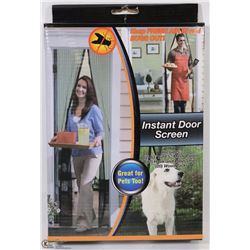 INSTANT SCREEN DOOR NEW.