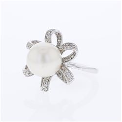 18KT White Gold 10.57ct Pearl and Diamond Ring
