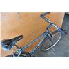 Image 2 : BLUE GIANT BIKE