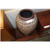 Image 1 : LARGE VASE