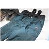 Image 2 : WINTER BOOTS COVERALLS AND REMINGTON HUNTING PANTS