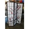 Image 2 : EASTERN ROOM DIVIDER
