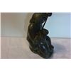 Image 2 : ORIGINAL WOLF ESKIMO CARVING WITH SEAL