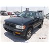 Image 2 : 1996 - NISSAN PATHFINDER